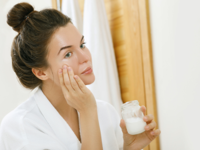 How Much Monolaurin is in Coconut Oil?
